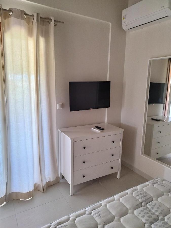 Mary'S Panorama Houses Gialova Exterior foto